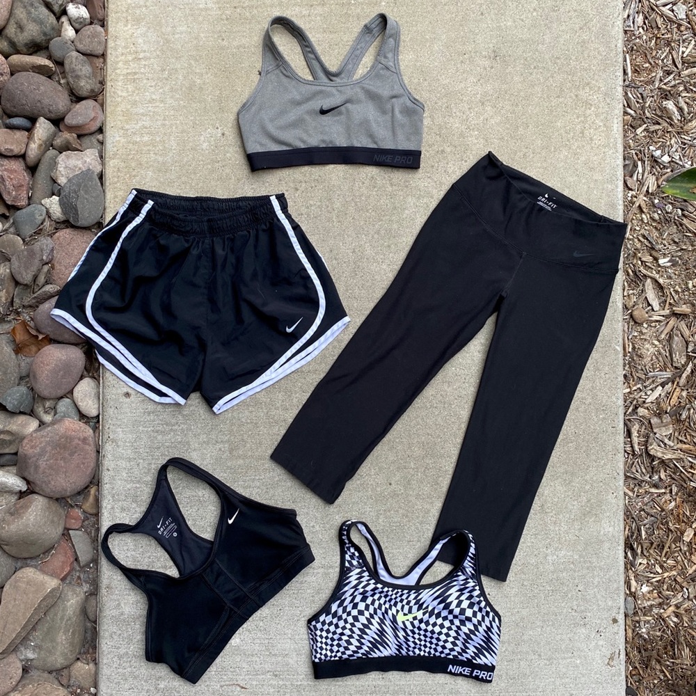 Nike bundle / PRICE FIRM